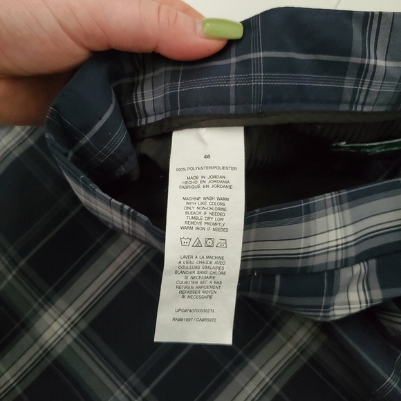 Ben Hogan Performance Navy Plaid Short - Picture 4 of 11